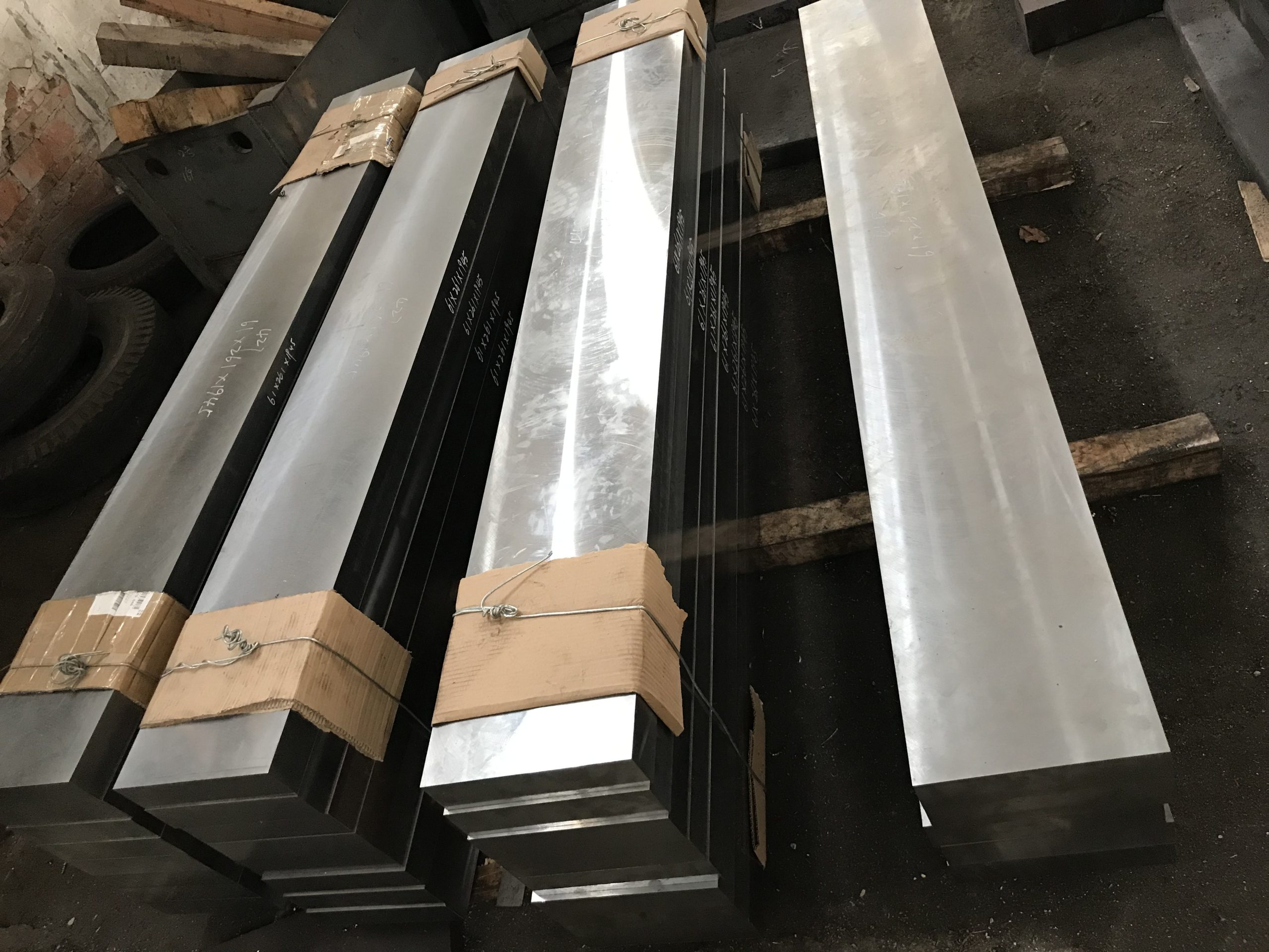 D2 Tool Steel – DIN 1.2379 Round Bars